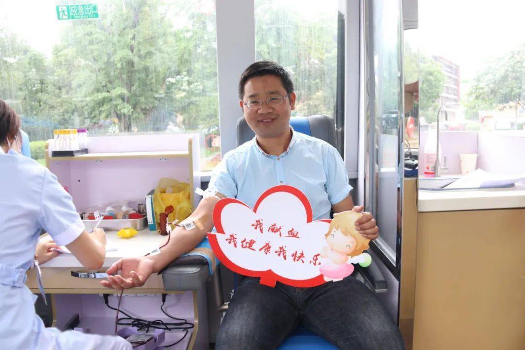 响水县干部新篇章，友情、家庭与责任的调整与变革